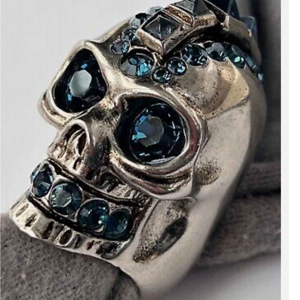 Beautiful Blue Stone Alexander McQueen
Skull Ring.